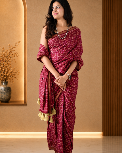 Maroon Cotton Printed Saree with Pocket & Tassels Ready-to-Wear