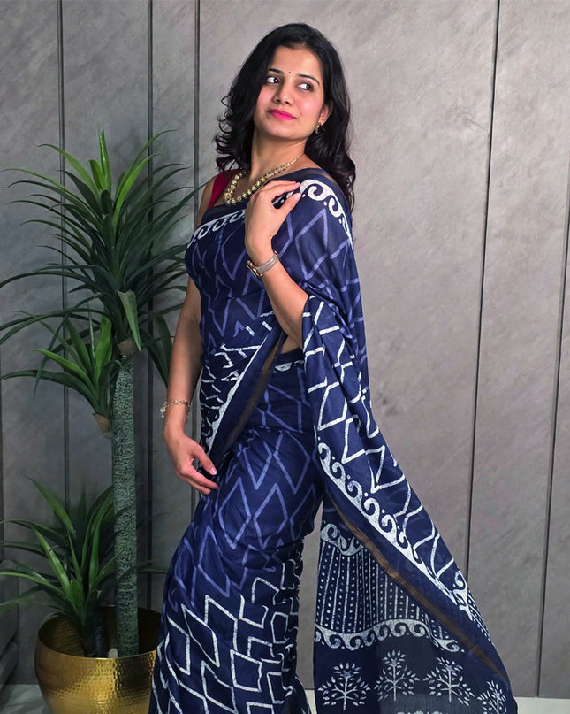 Geometric Printed Indigo Mul Cotton Ready-to-Wear Saree with Blouse Piece & Pocket